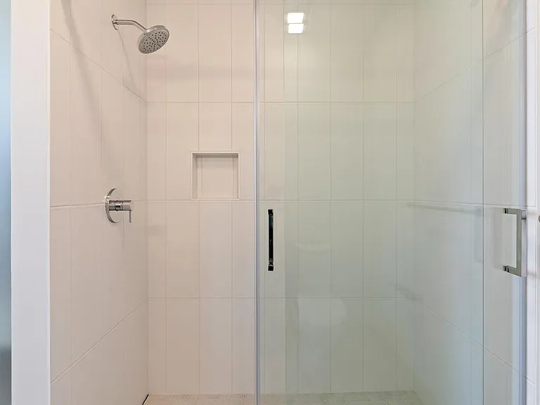 211 SW Log Ct — Photo 12