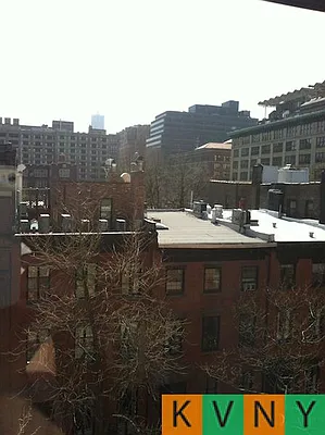 Rented by KVNY Soho | media 4