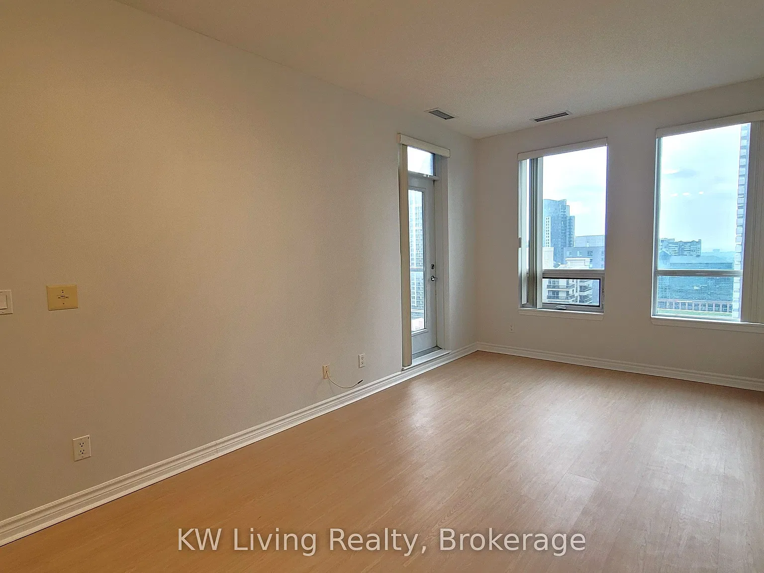 2 bed, $2,750 — Photo 4
