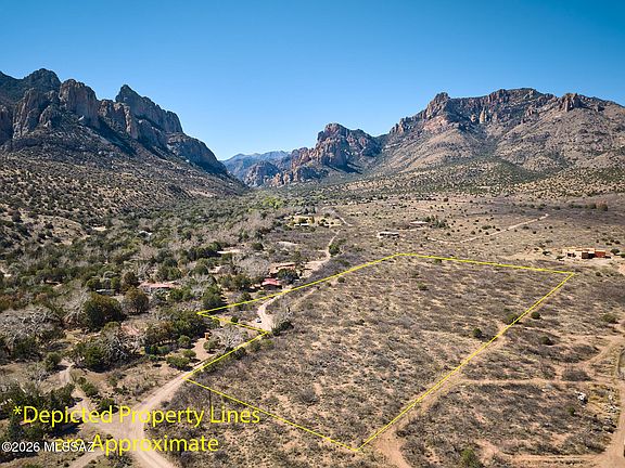 2nd image of S Cathedral Rock Rd