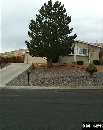 1st image of 585 Summerhill Dr
