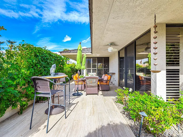 1 Briarcliff Ct — Photo 52