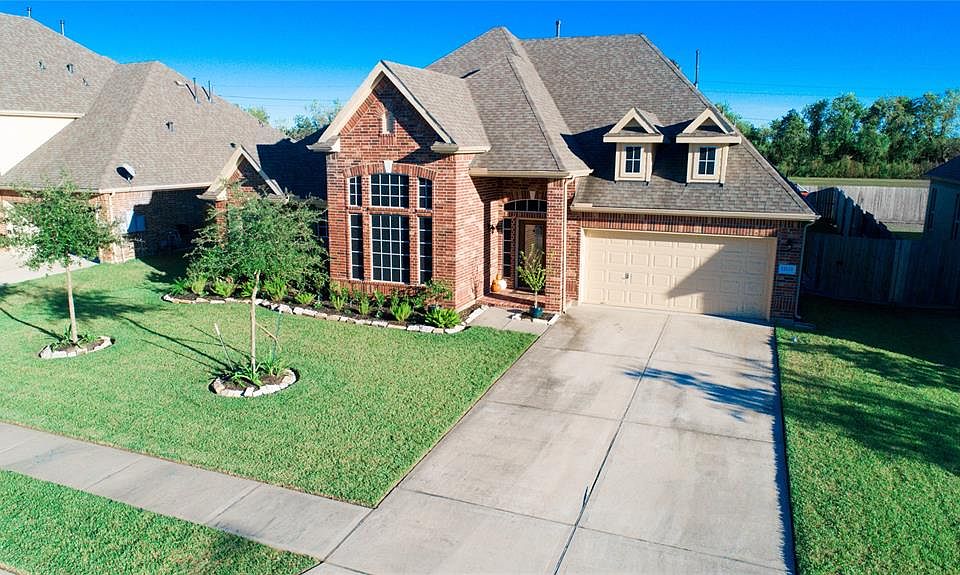 1st image of 12122 Sandstone Cir