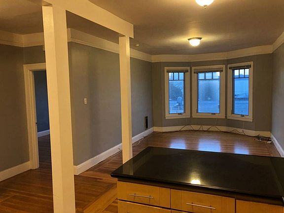 4th image of 1280 Grove St APT 204