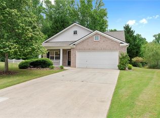 5661 Ashmoore Ct, Flowery Branch, GA 30542