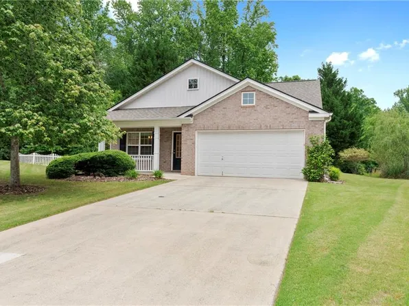 5661 Ashmoore Ct, Flowery Branch, GA 30542