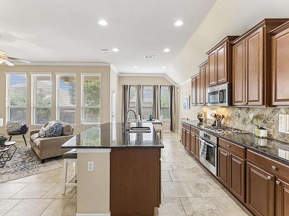 5th image of 2509 Dillon Pond Ln