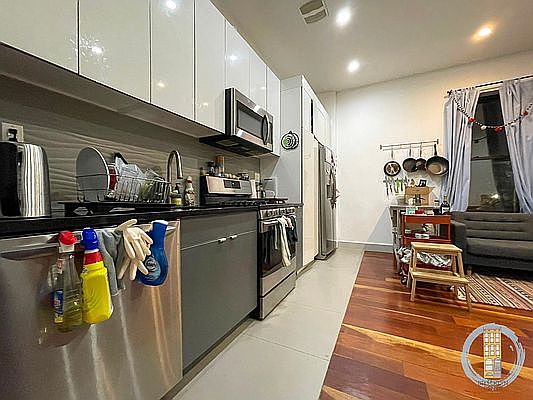 4th image of 434 Hancock St #3L