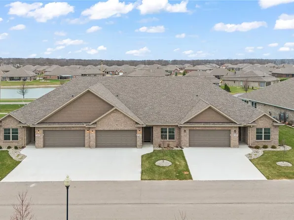 1160 Waterloo St, Troy, OH 45373