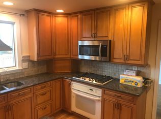 914 Schuyler Pl, Turnersville, NJ 08012