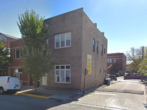 1077 W Polk St, Chicago, IL 60607