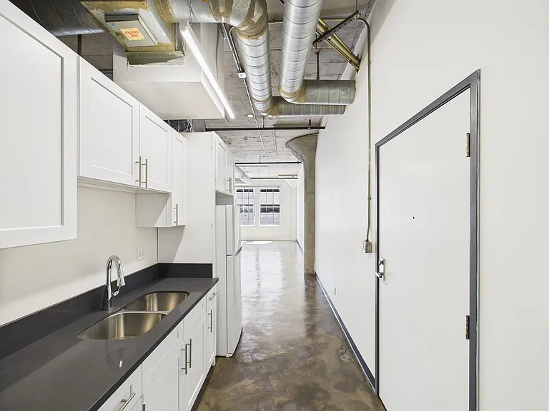 RiverFront live - Work Lofts — Photo 20