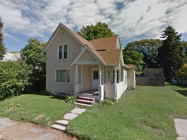 284 Clay St, Conneaut, OH 44030