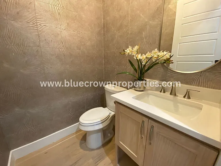 807 S Glasgow Dr — Photo 23