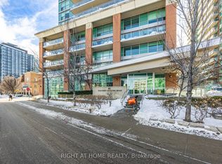 80 Western Battery Rd N #1409, Toronto, ON M6K3S1