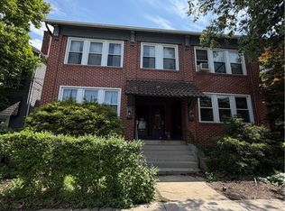 5730 Howe St APT 1, Pittsburgh, PA 15232