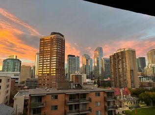 733 S 14th Ave SW #902, Calgary, AB T2R0N3