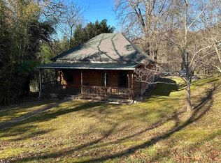 3674 Gazebo Dr, Shawsville, VA 24162