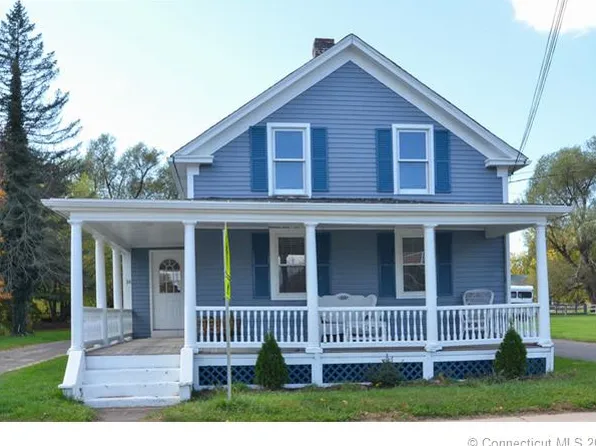 14 Center St, Windsor Locks, CT 06096