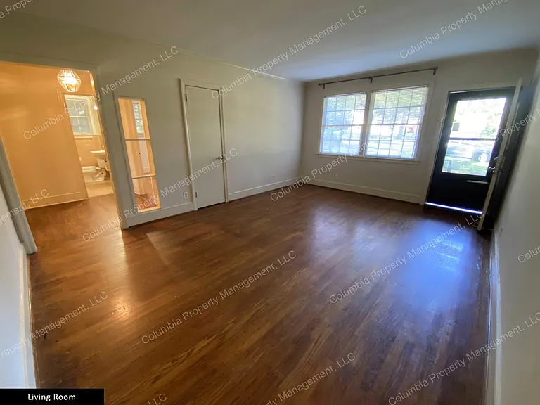 1538 Lonsford Dr — Photo 9