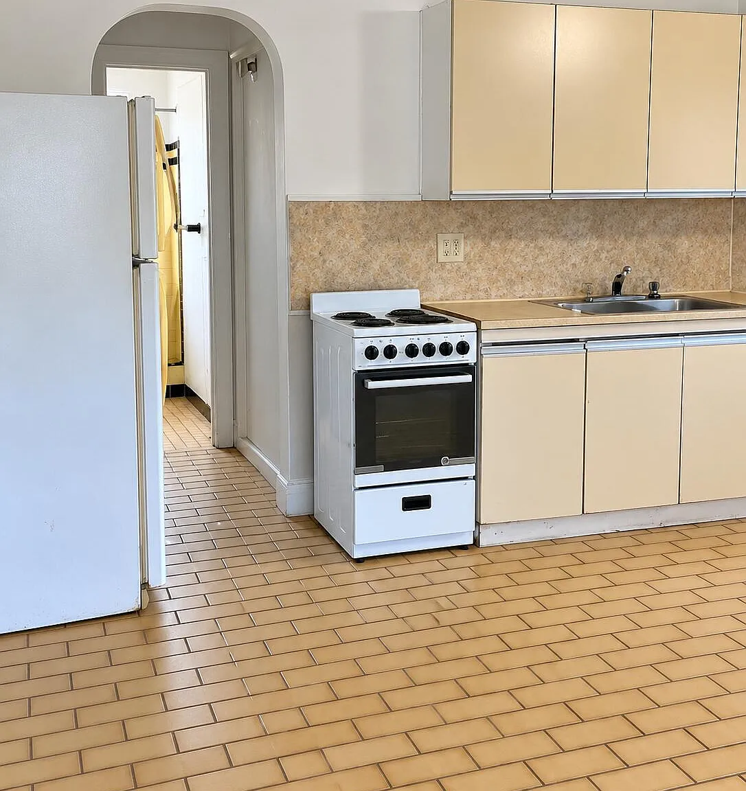 1 bed, 1.0 bath, 832 sqft, $1,250 — Photo 4