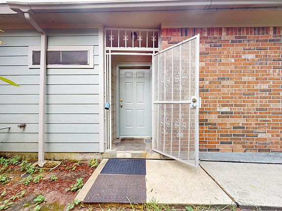 4th image of 13734 Repa Ln