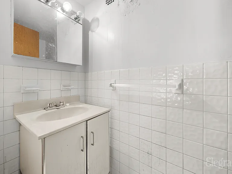 43 W 85th St #2A — Photo 6