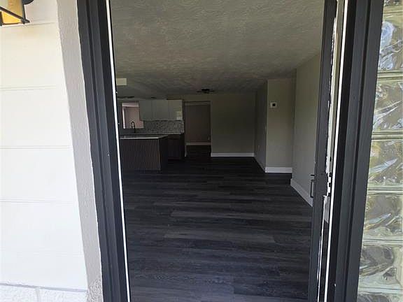 5th image of 7401 COUNTRY CLUB DRIVE