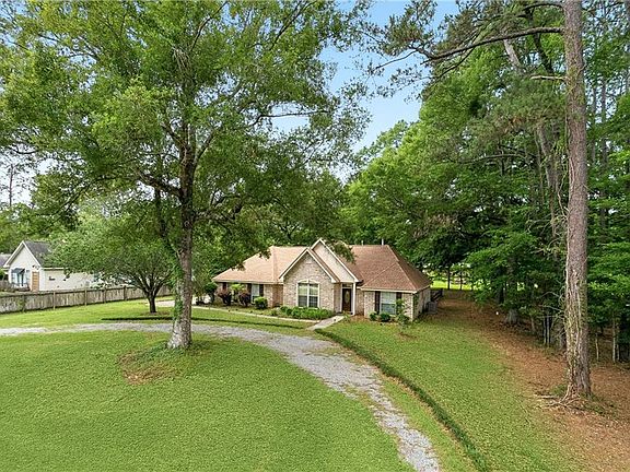 2nd image of 103 Oakview Dr