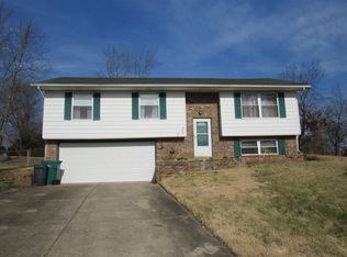 1604 Birch Ct, Radcliff, KY 40160
