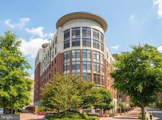 1021 Garfield St #238, Arlington, VA 22201