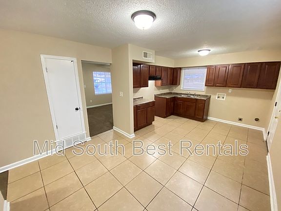 3rd image of 4216 Lawnview St S