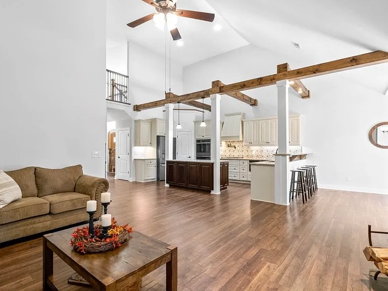 1515 Hereford Blvd — Photo 25