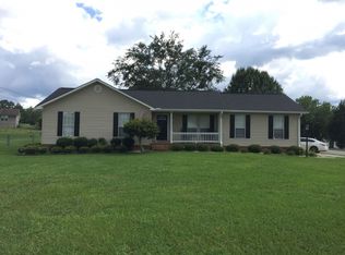 10 Cahaba Ln, Oxford, AL 36203