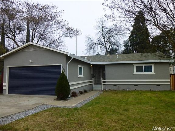 2nd image of 523 Eucalyptus Ave