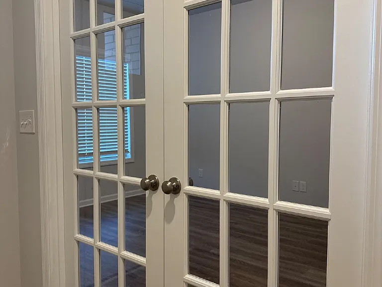 102 Ranna Dr — Photo 2