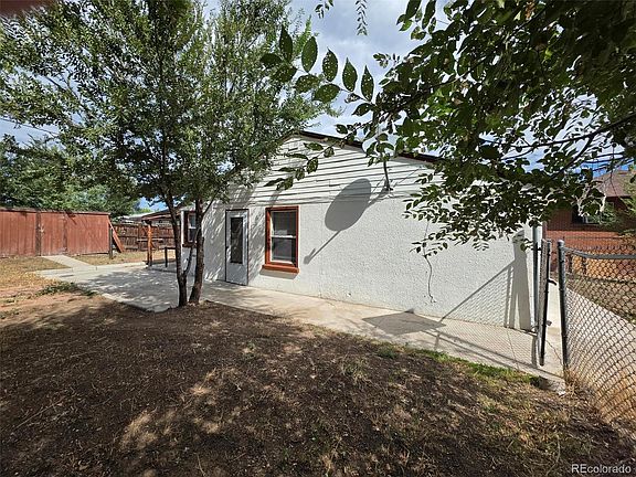 4th image of 235 S Meade Street