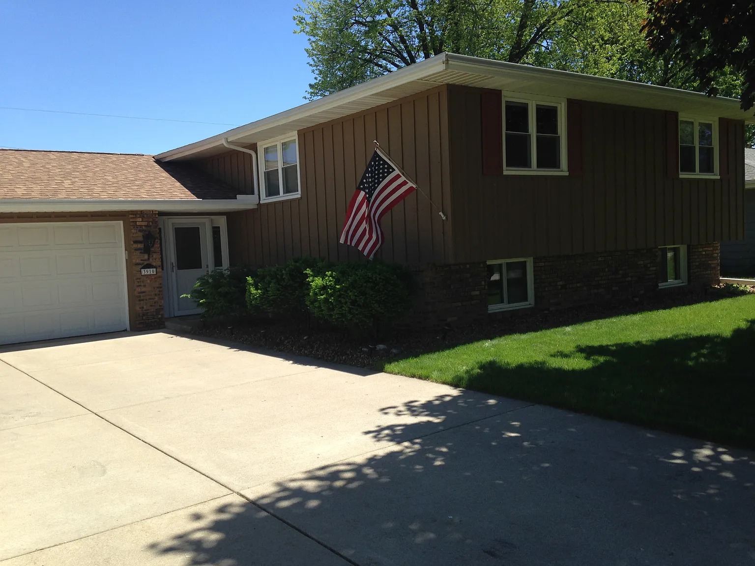 3910 S Paramount Rd photo 1