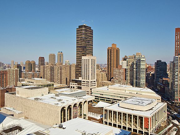 3rd image of 44 W 62nd St APT 30E