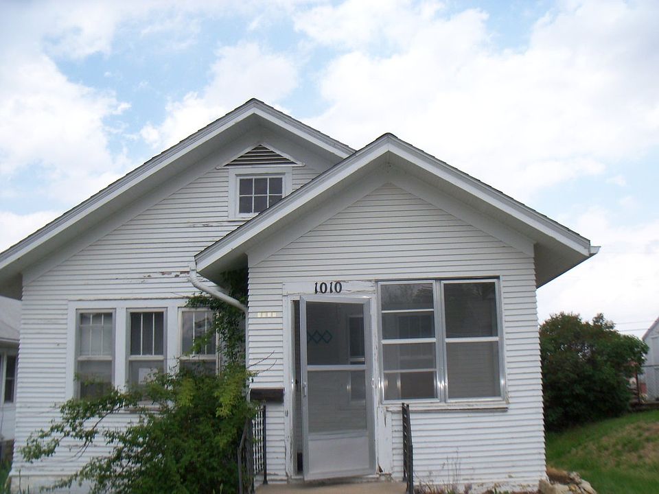 1st image of 1010 15th St