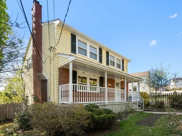 392 Poplar St, Roslindale, MA 02131
