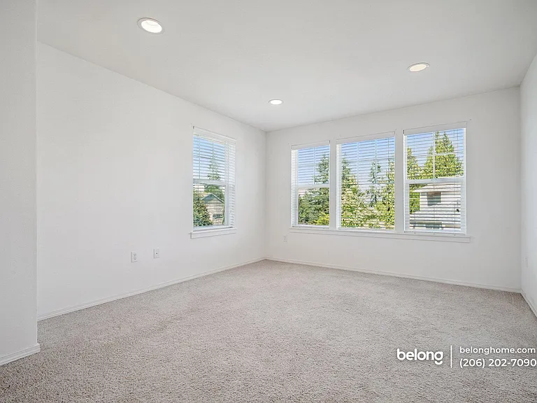 15 164th St SW #8 — Photo 9