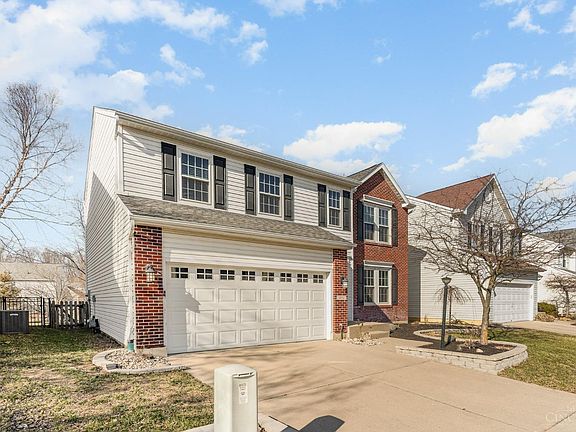 2nd image of 456 Indian Lake Dr