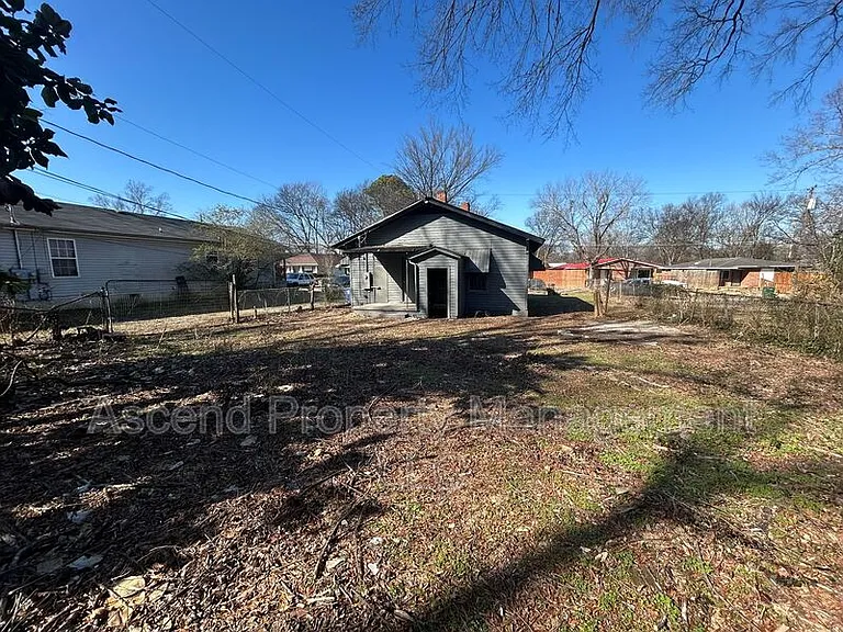 1500 Bradt St — Photo 9
