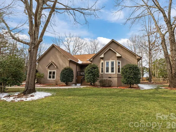 14558 Harbor Estate Rd, Charlotte, NC 28278