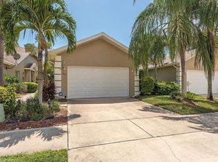 1827 W Crown Pointe Blvd, Naples, FL 34112
