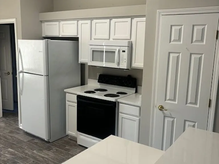53 Ryder Dr — Photo 3
