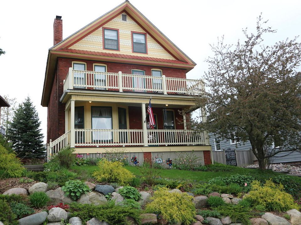 1st image of 128 E Water St