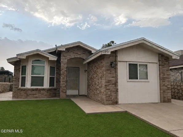 12001 Kings Guard Dr, El Paso, TX 79936