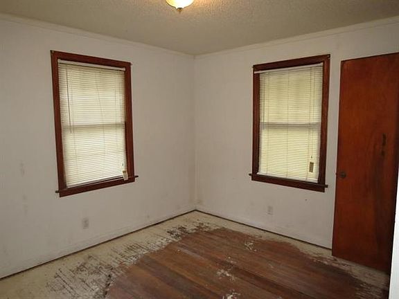 5th image of 3803 W Moreno St